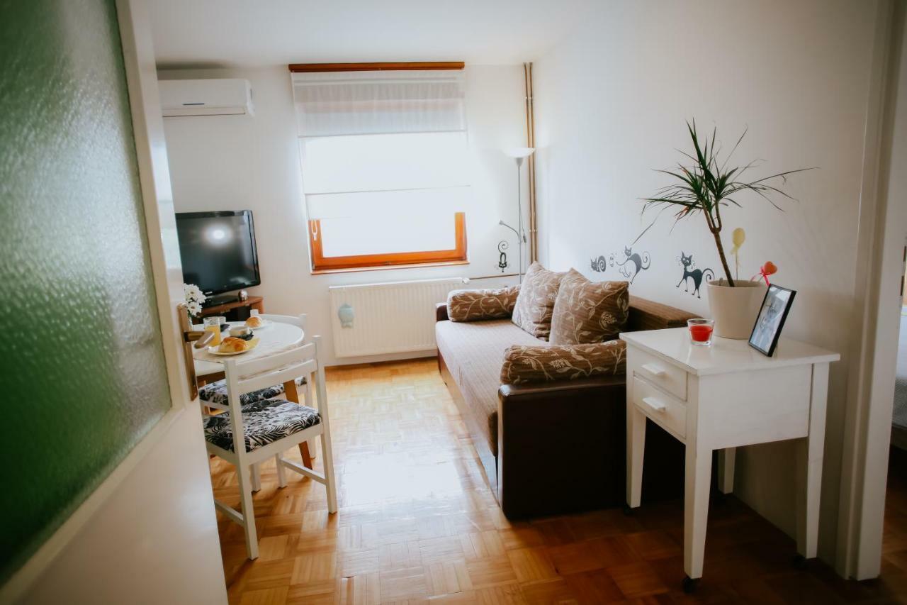 Petros Apartmani 武科瓦尔 外观 照片