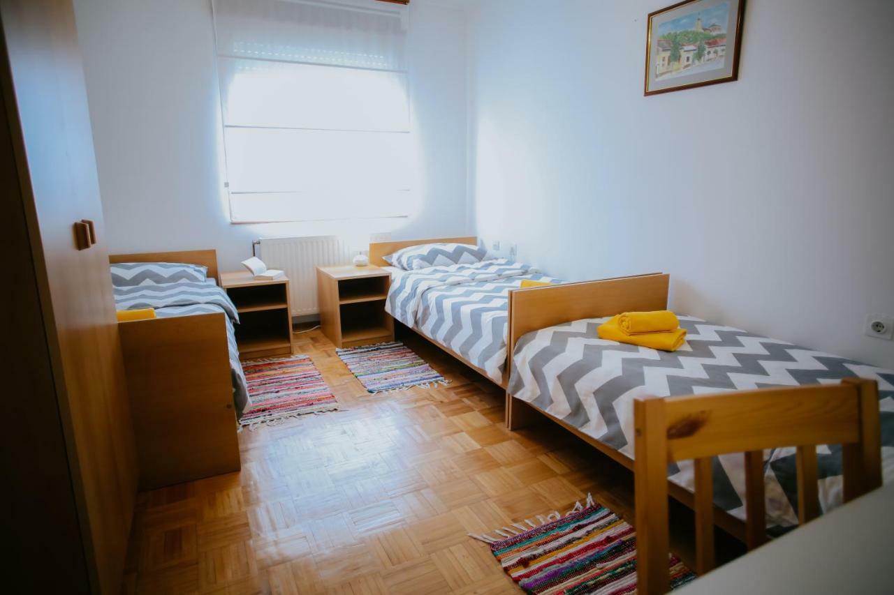 Petros Apartmani 武科瓦尔 外观 照片