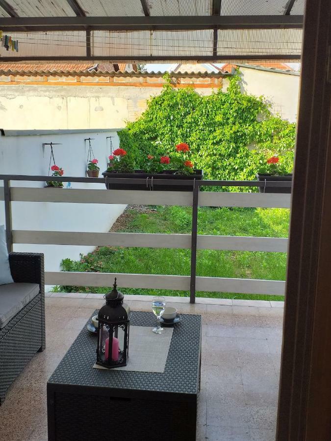 Petros Apartmani 武科瓦尔 外观 照片